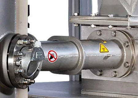 Screw feeder