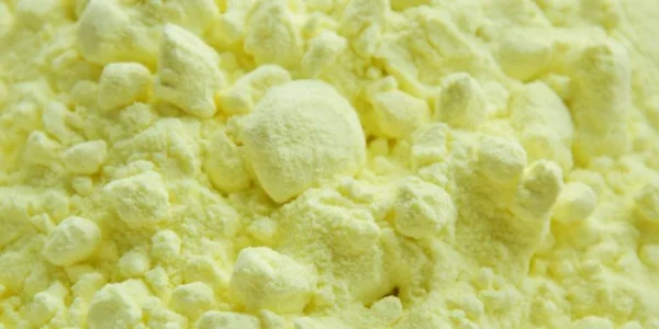 Yellow sulphur powder